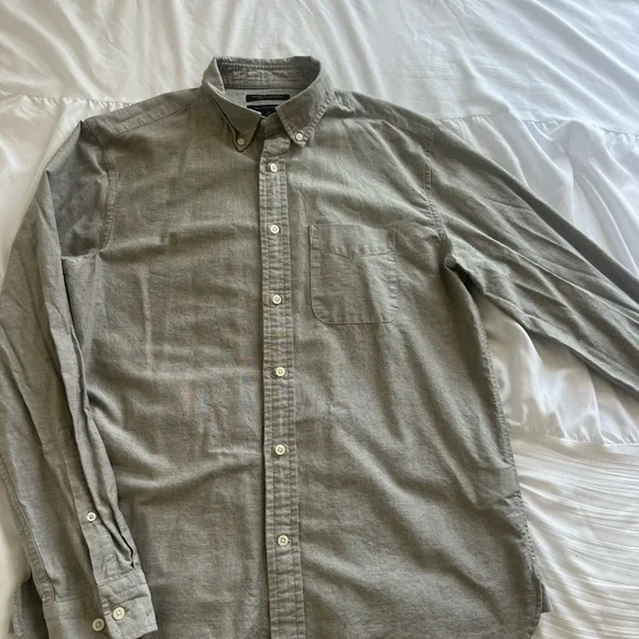 Banana Republic button shirt - Picture 5 of 8